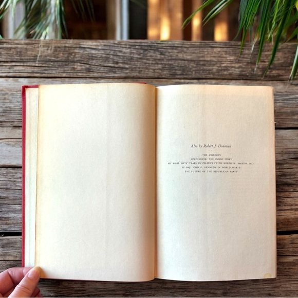 VINTAGE 1977 Conflict & Crisis by Robert J. Donovan - Hardcover Book - Picture 7 of 16